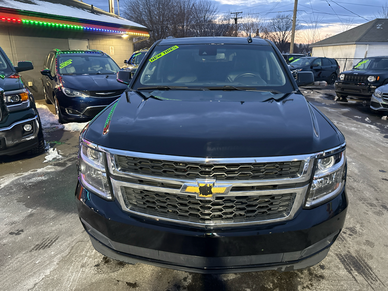 Chevrolet Suburban LT 4WD 2018