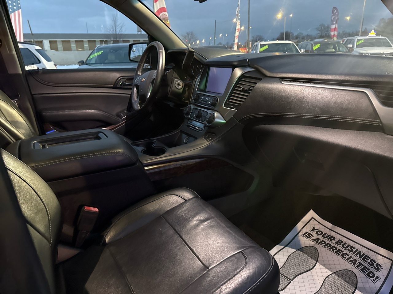 Chevrolet Suburban LT 4WD 2018