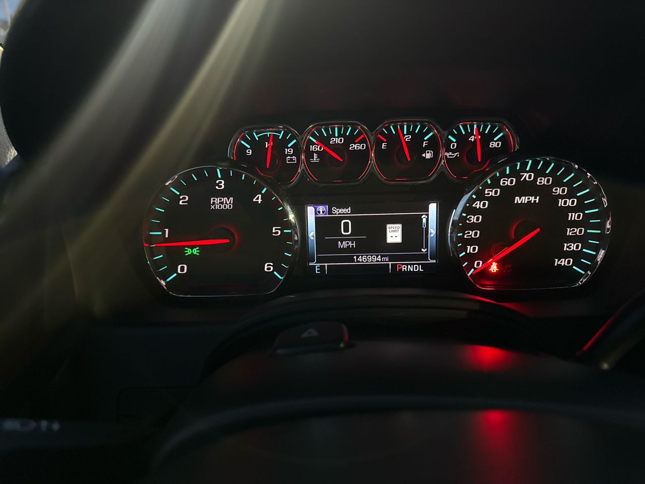 Chevrolet Suburban LT 4WD 2018