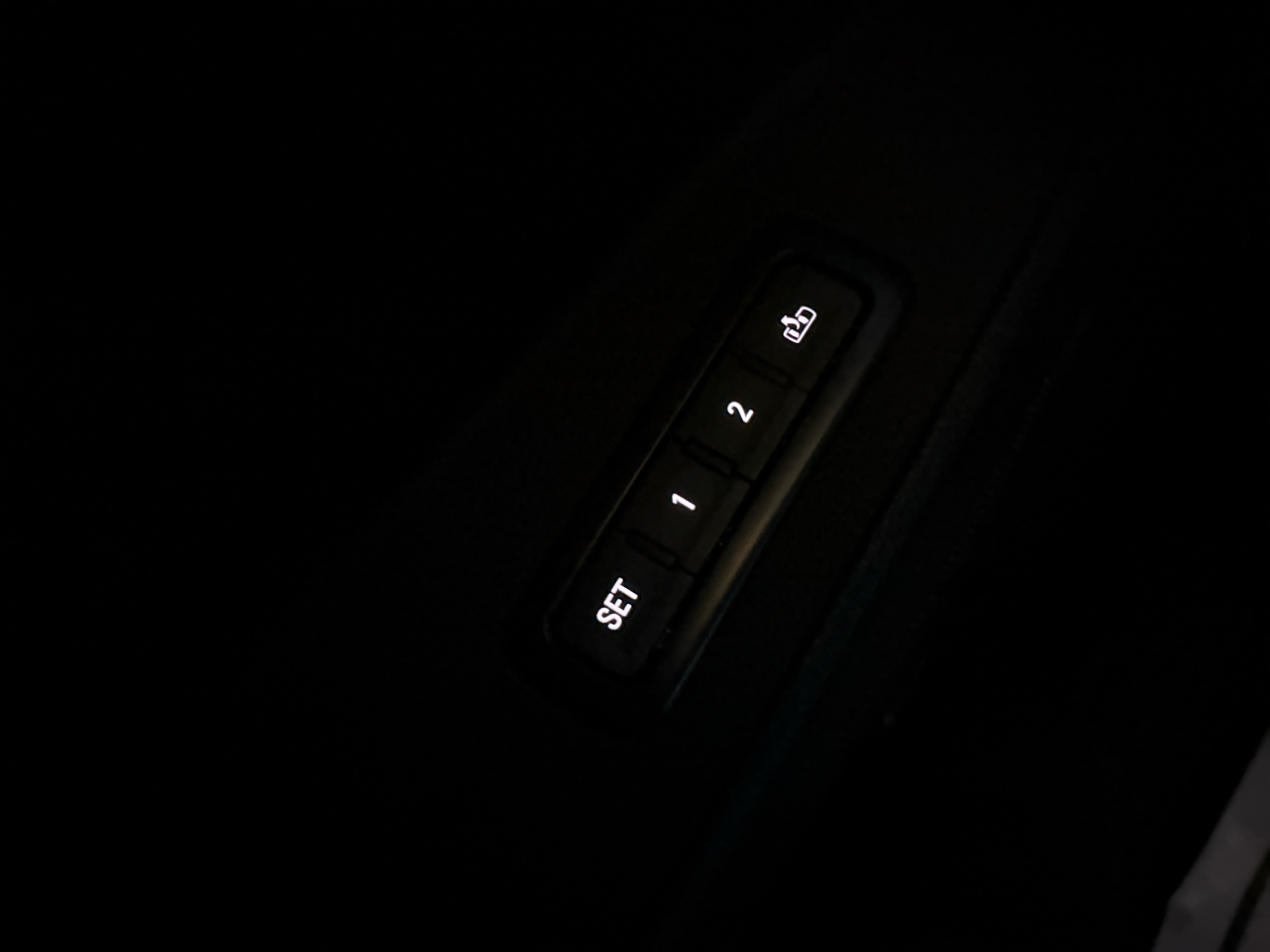 Chevrolet Suburban LT 4WD 2018