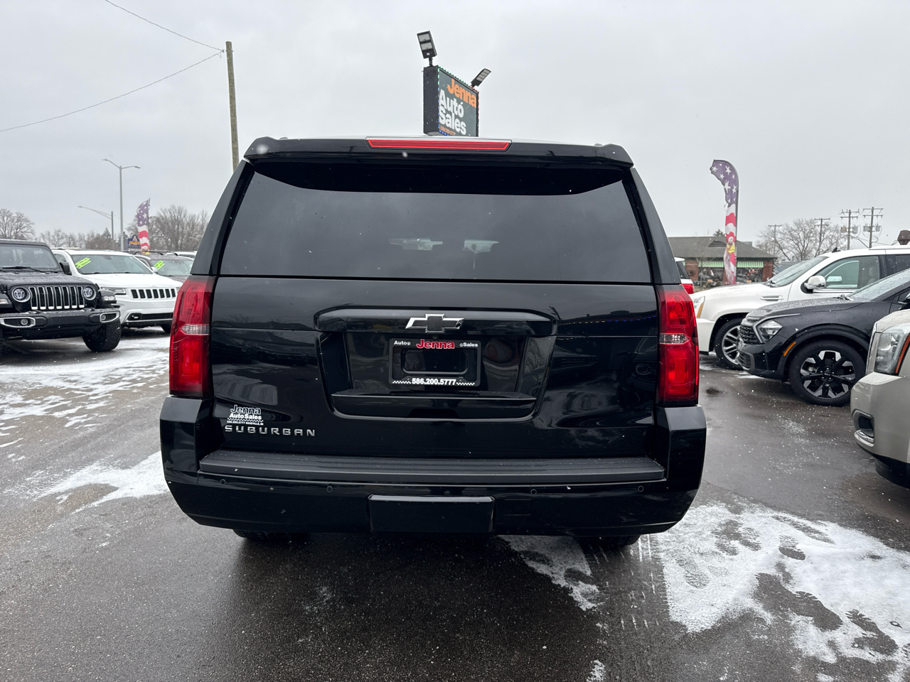 Chevrolet Suburban LT 4WD 2018
