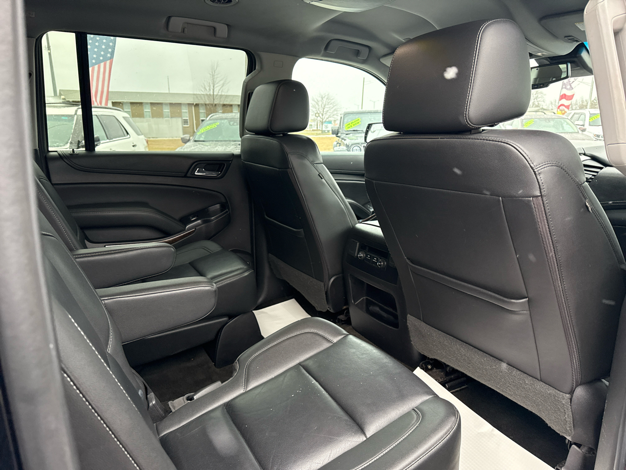 Chevrolet Suburban LT 4WD 2018