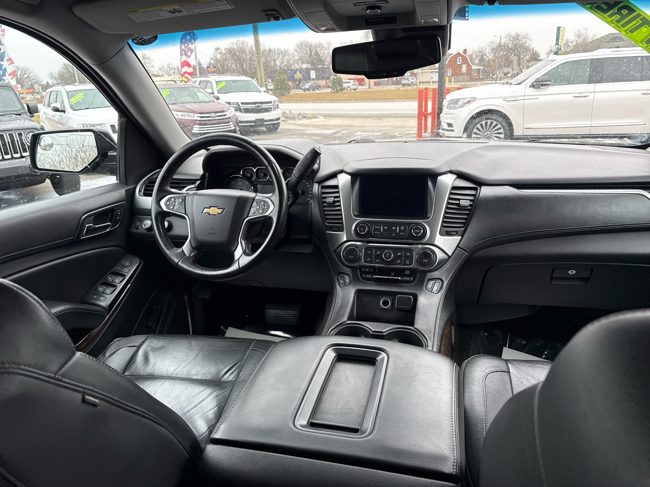 Chevrolet Suburban LT 4WD 2018