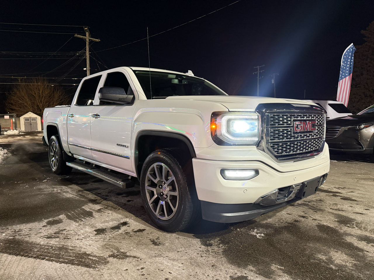 GMC Sierra 1500 Denali Crew Cab Long Box 4WD 2016