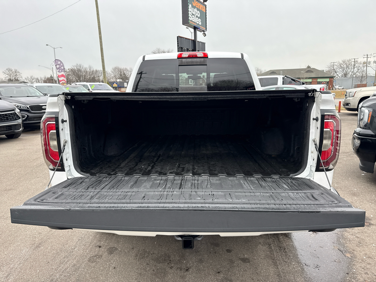 GMC Sierra 1500 Denali Crew Cab 4WD 2016