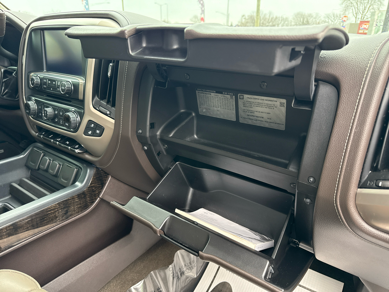 GMC Sierra 1500 Denali Crew Cab 4WD 2016