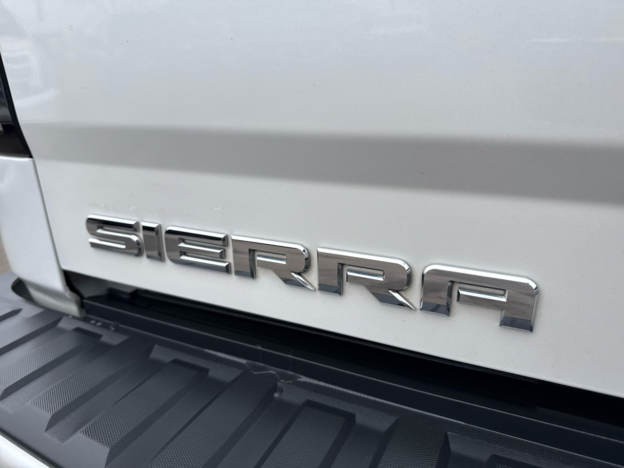 GMC Sierra 1500 Denali Crew Cab 4WD 2016