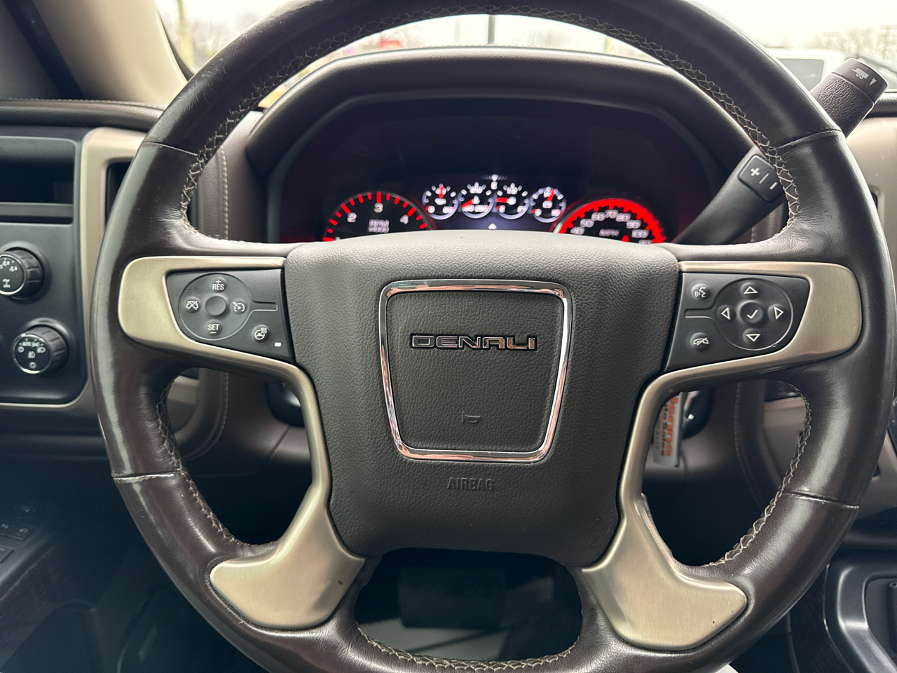 GMC Sierra 1500 Denali Crew Cab 4WD 2016