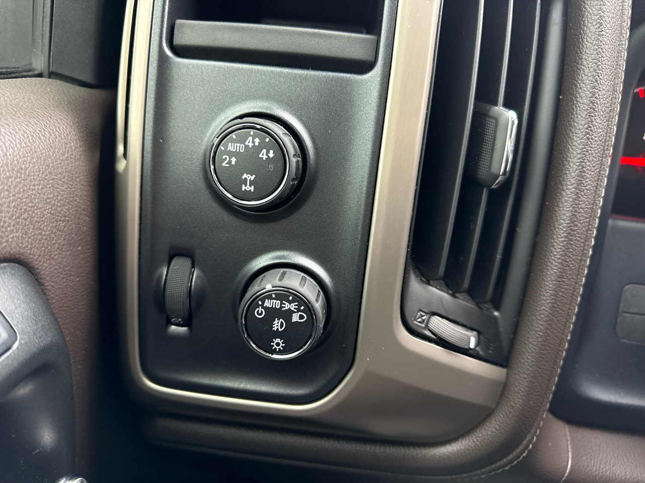 GMC Sierra 1500 Denali Crew Cab 4WD 2016