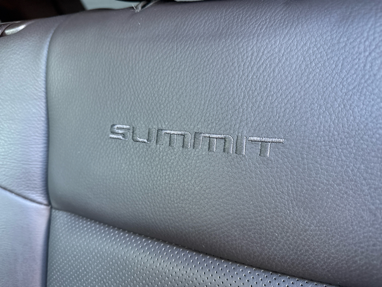 Jeep Grand Cherokee Summit 4WD 2015