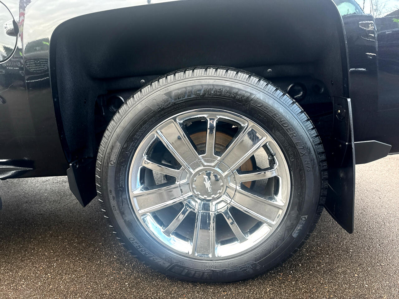 Chevrolet Silverado 1500 High Country Crew Cab 4WD 2015