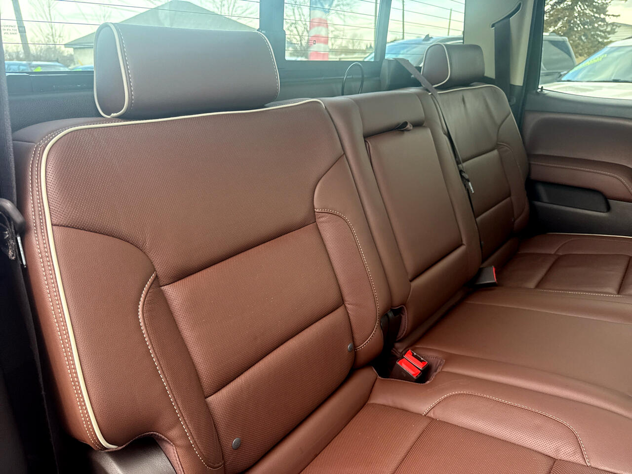 Chevrolet Silverado 1500 High Country Crew Cab 4WD 2015