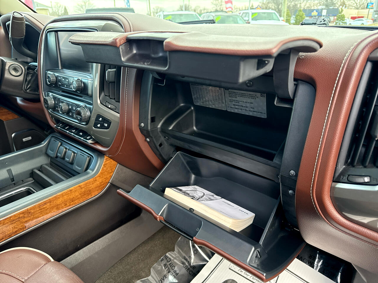 Chevrolet Silverado 1500 High Country Crew Cab 4WD 2015