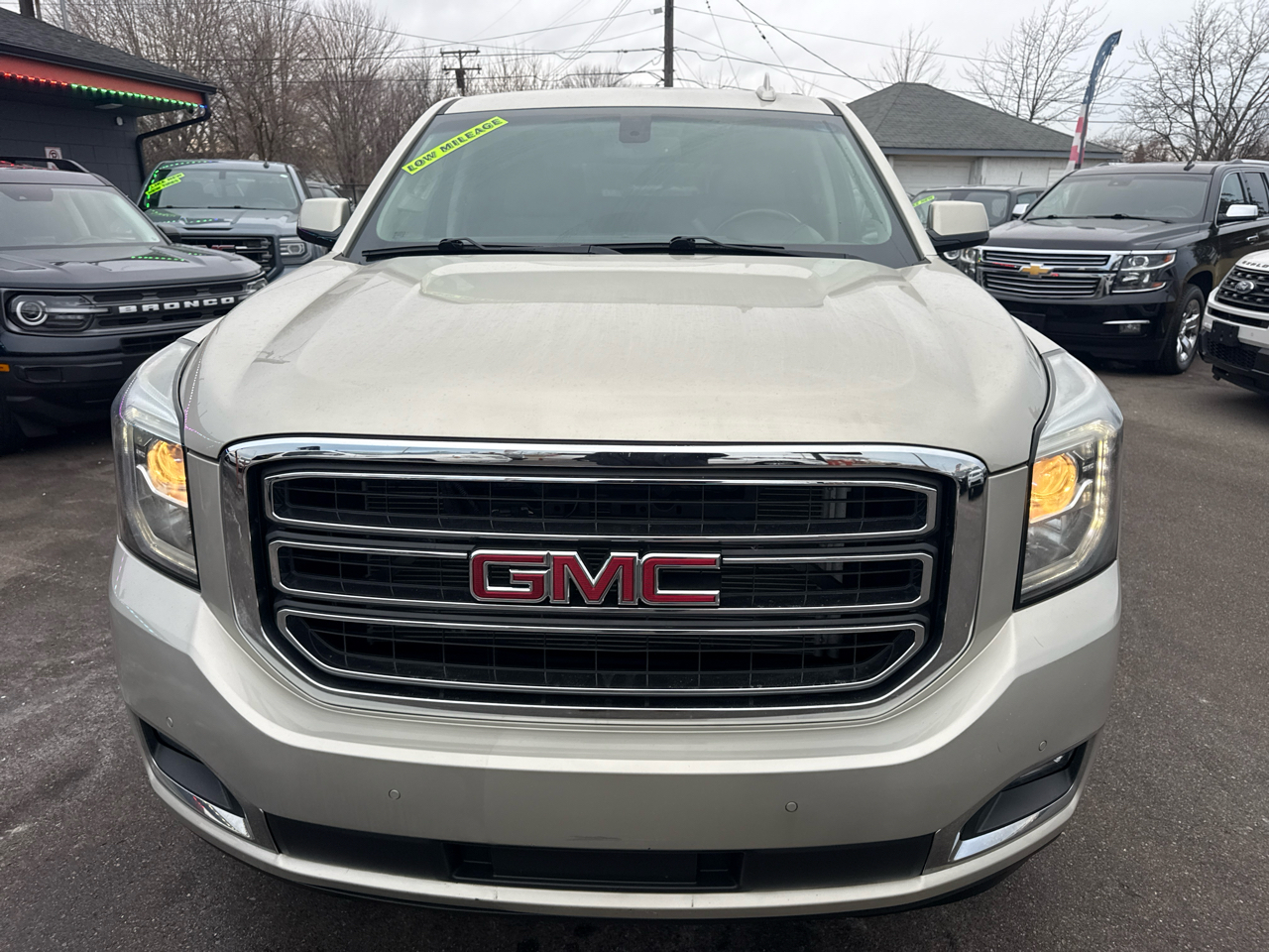 GMC Yukon SLE 4WD 2015