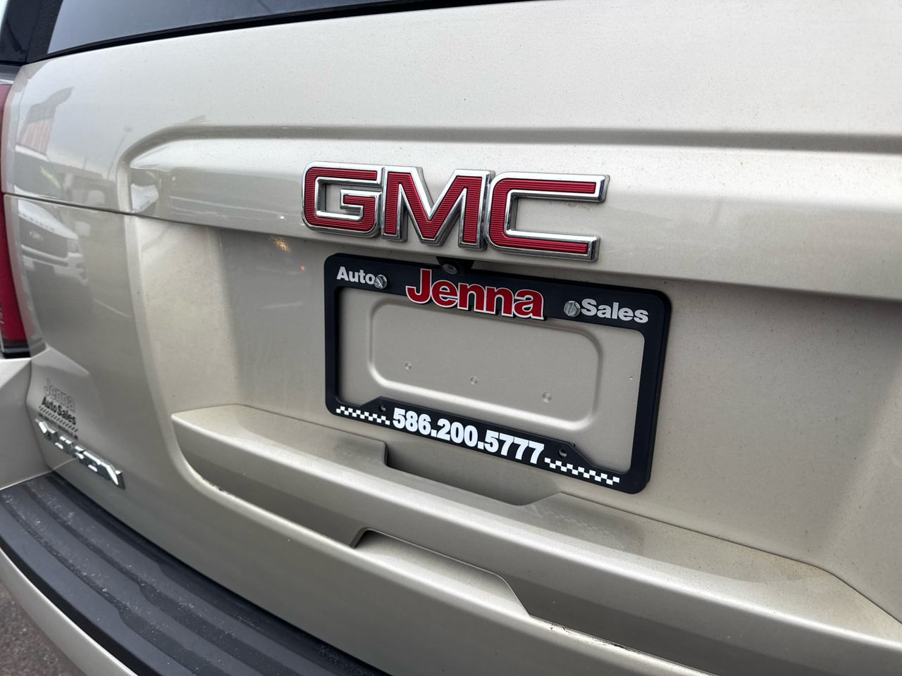 GMC Yukon SLE 4WD 2015