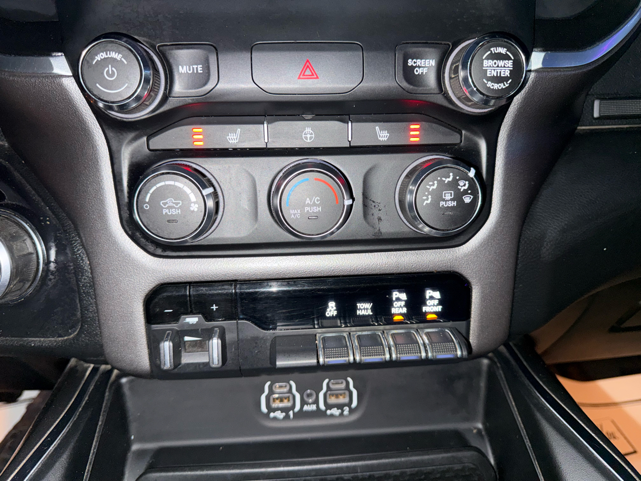 RAM 2500 Tradesman Crew Cab SWB 4WD 2019