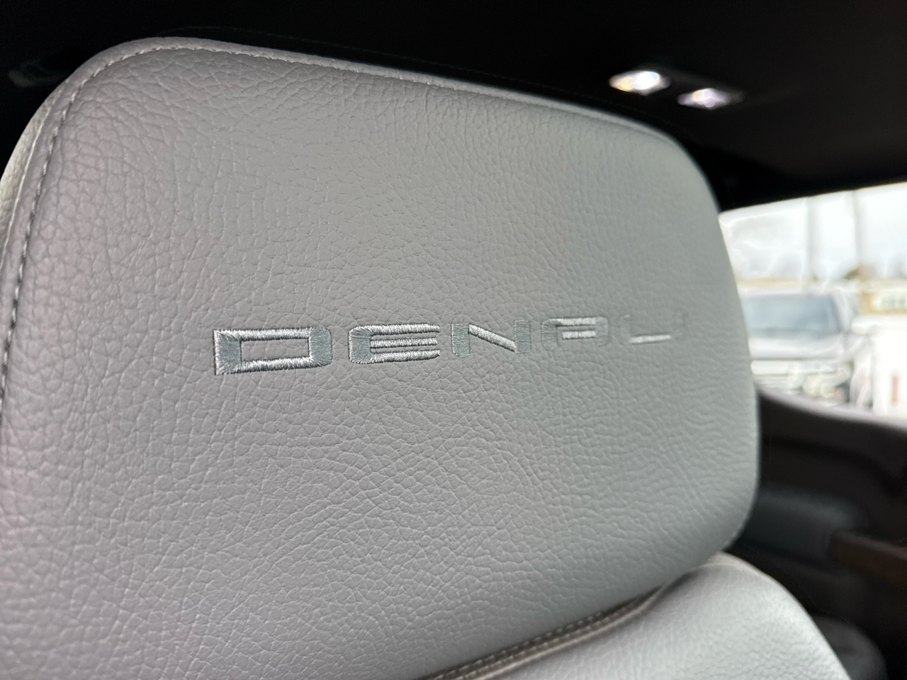 GMC Sierra 1500 Denali Crew Cab Long Box 4WD 2020