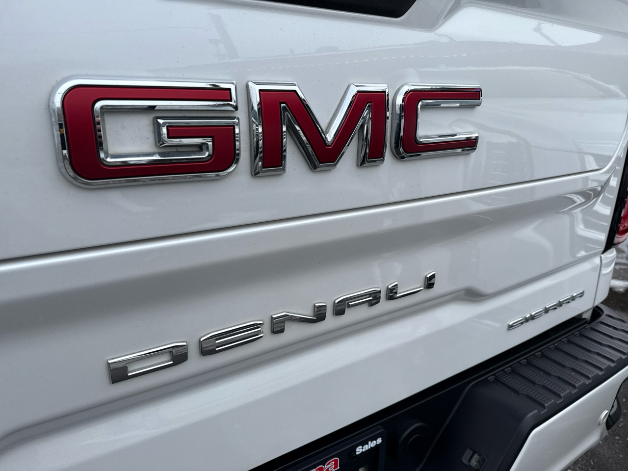 GMC Sierra 1500 Denali Crew Cab Long Box 4WD 2020