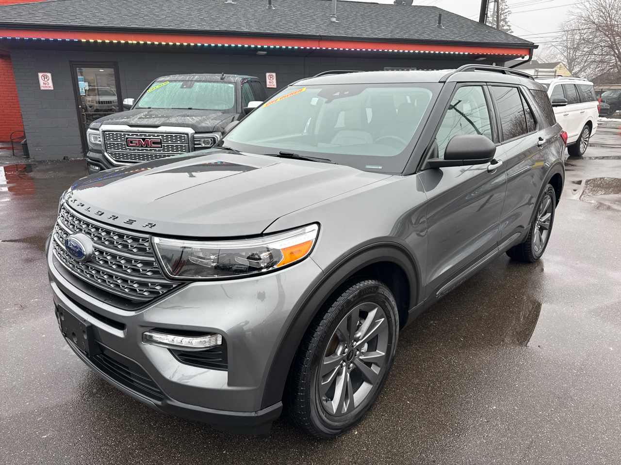 Ford Explorer XLT AWD 2021
