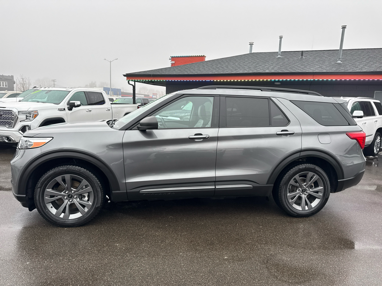 Ford Explorer XLT AWD 2021