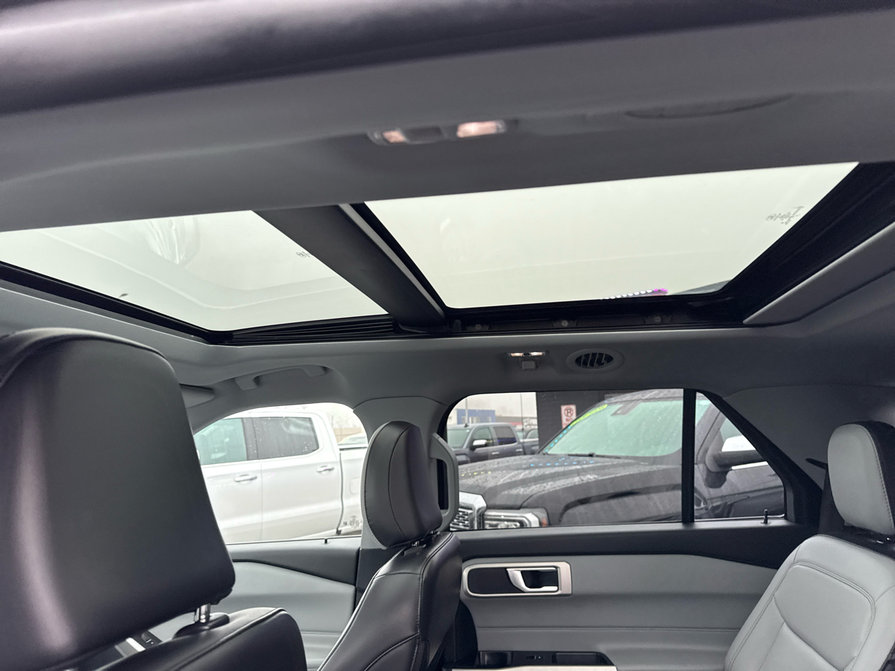 Ford Explorer XLT AWD 2021