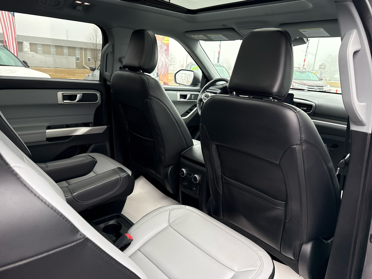 Ford Explorer XLT AWD 2021