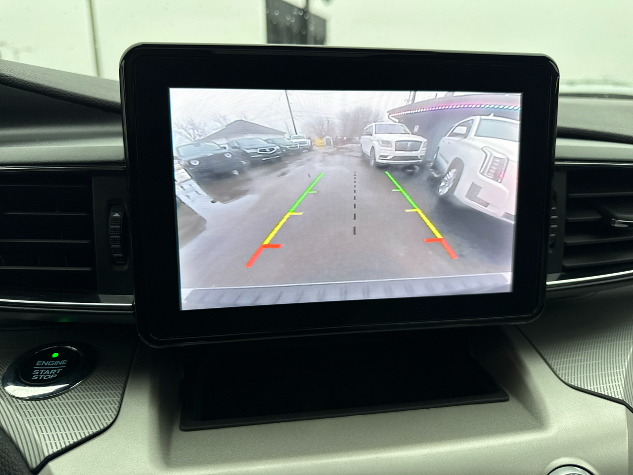 Ford Explorer XLT AWD 2021