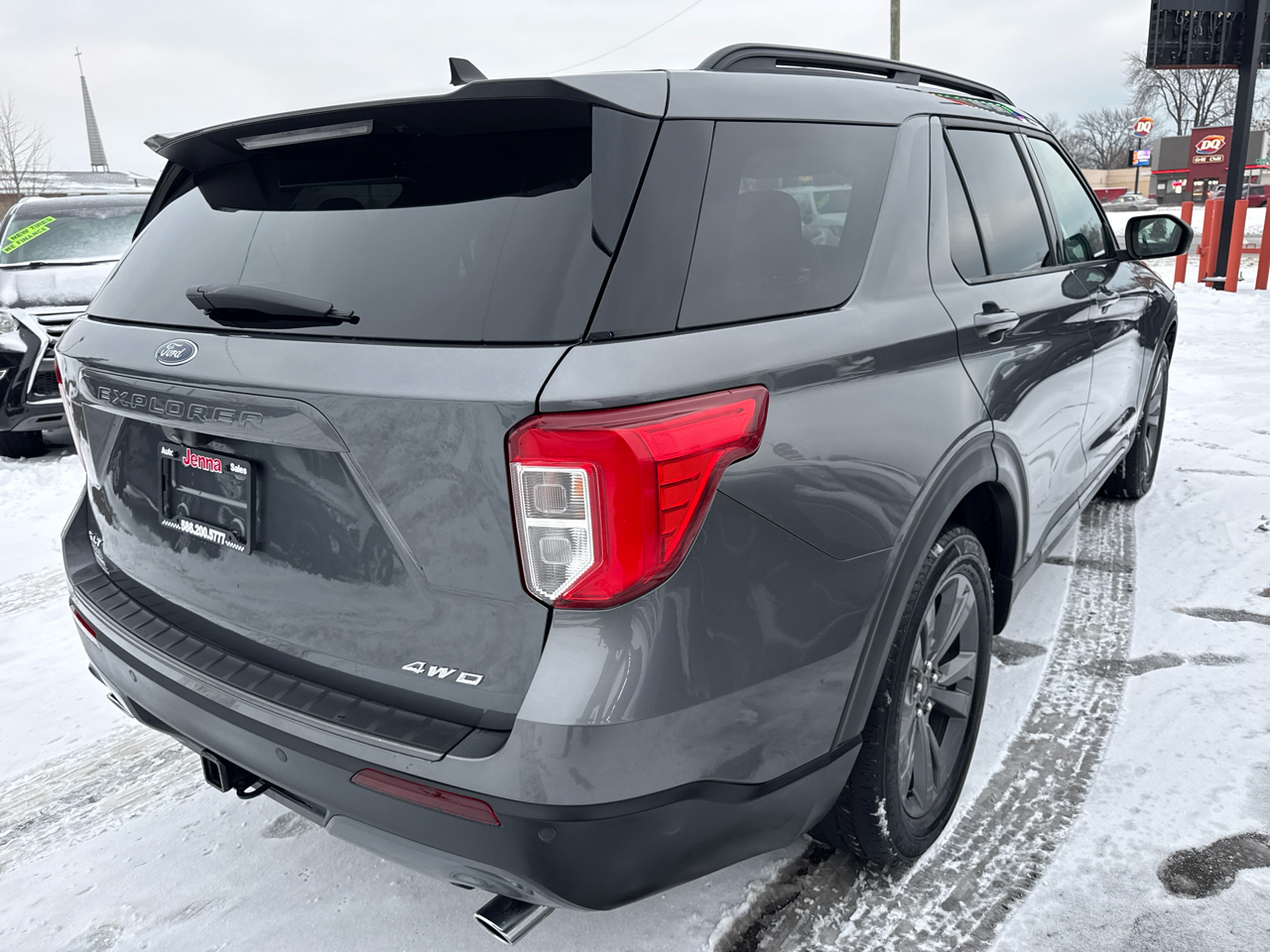 Ford Explorer XLT 4WD 2021