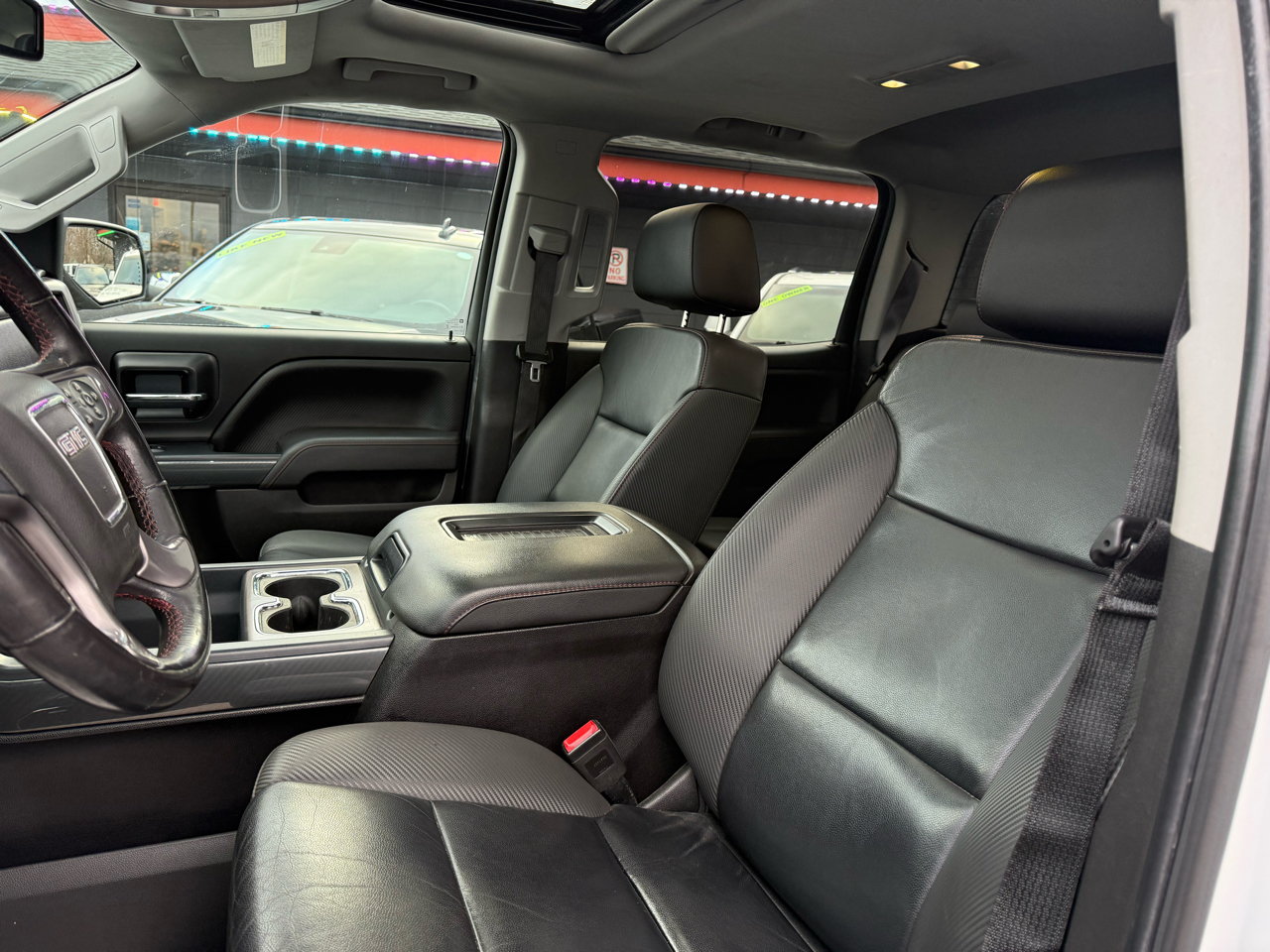 GMC Sierra 1500 SLT Crew Cab Long Box 4WD 2017