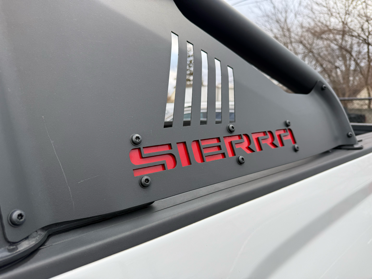 GMC Sierra 1500 SLT Crew Cab Long Box 4WD 2017