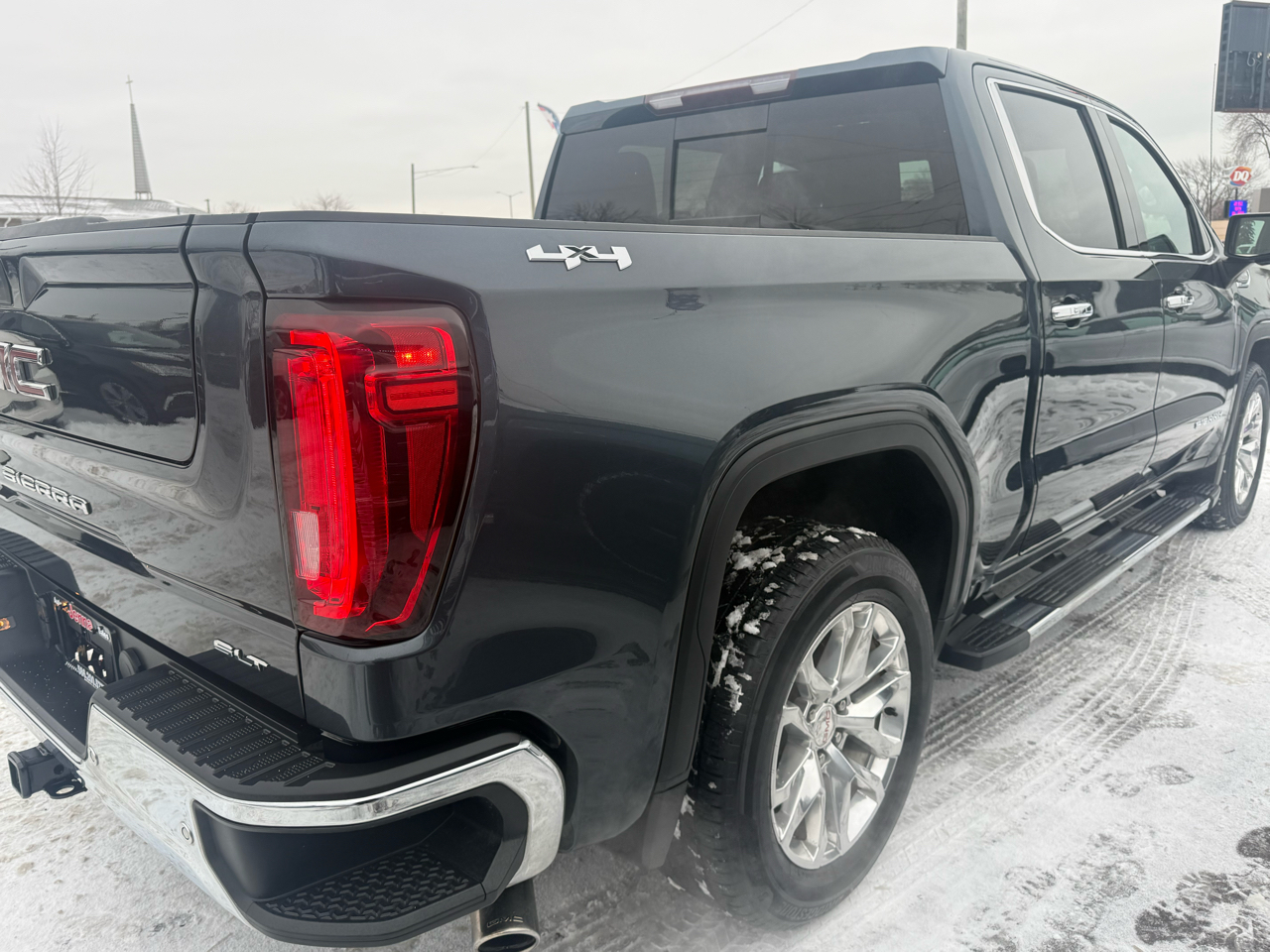 GMC Sierra 1500 SLT Crew Cab Long Box 4WD 2019