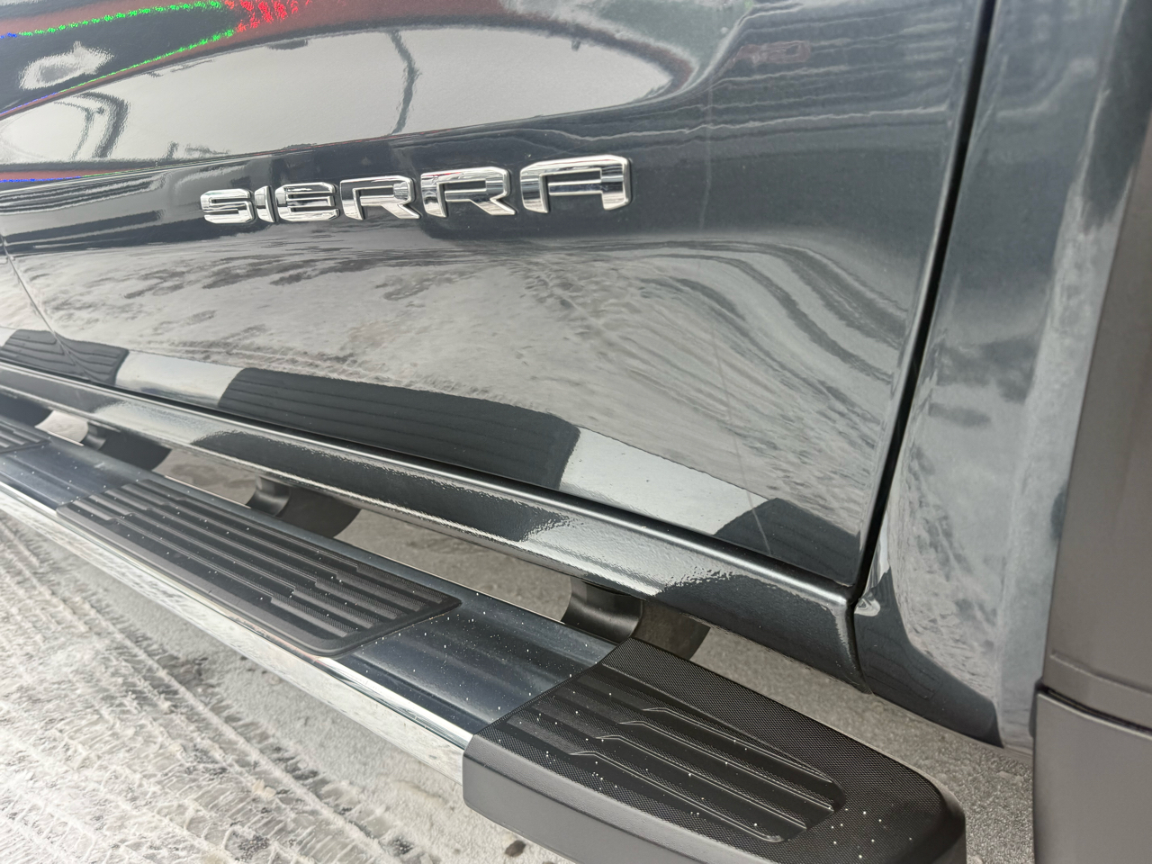 GMC Sierra 1500 SLT Crew Cab Long Box 4WD 2019