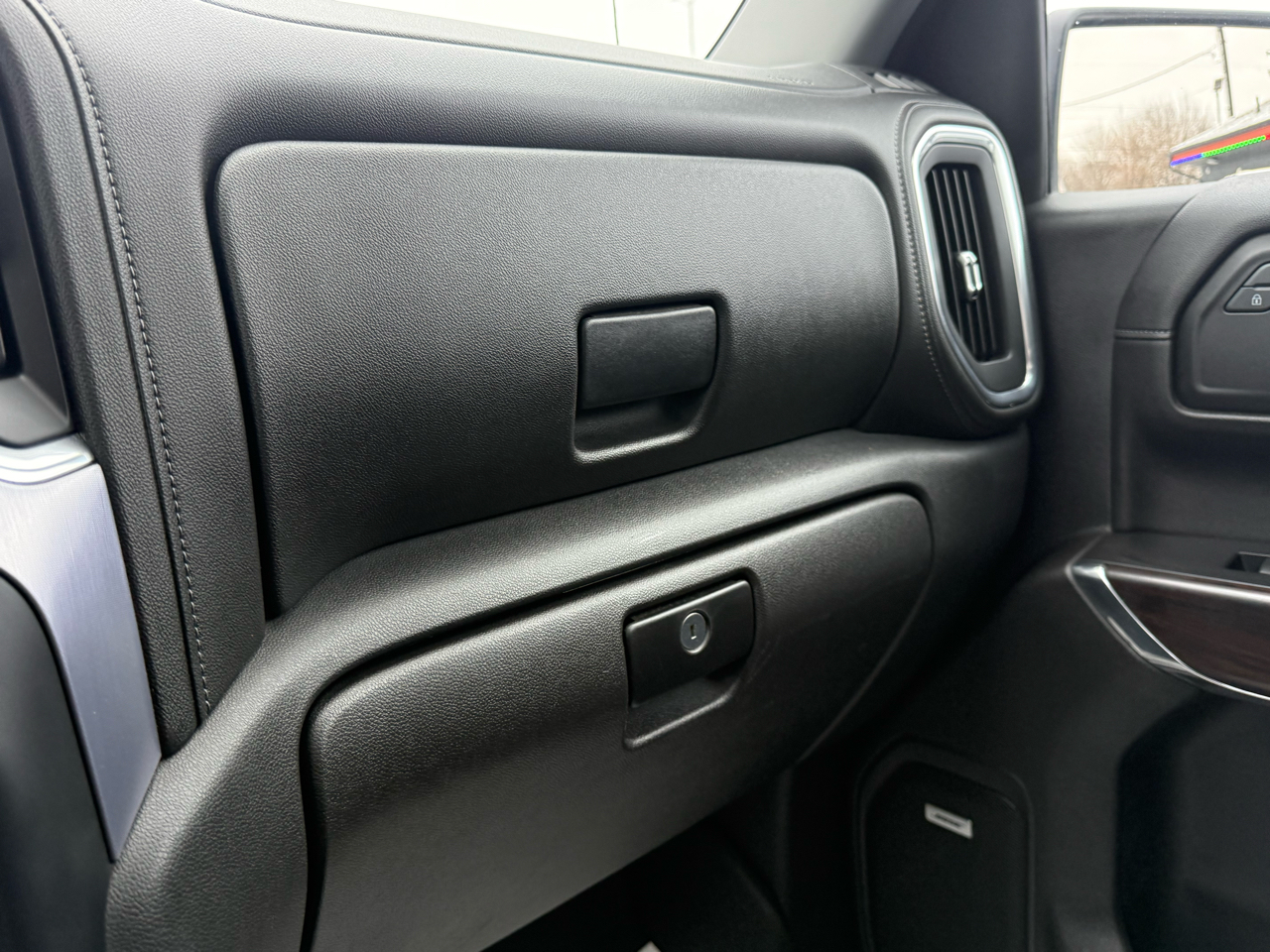 GMC Sierra 1500 SLT Crew Cab Long Box 4WD 2019