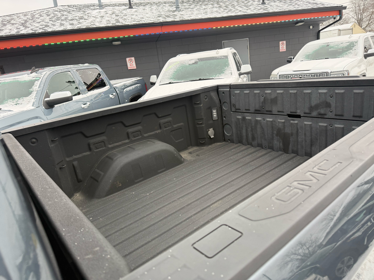 GMC Sierra 1500 SLT Crew Cab Long Box 4WD 2019