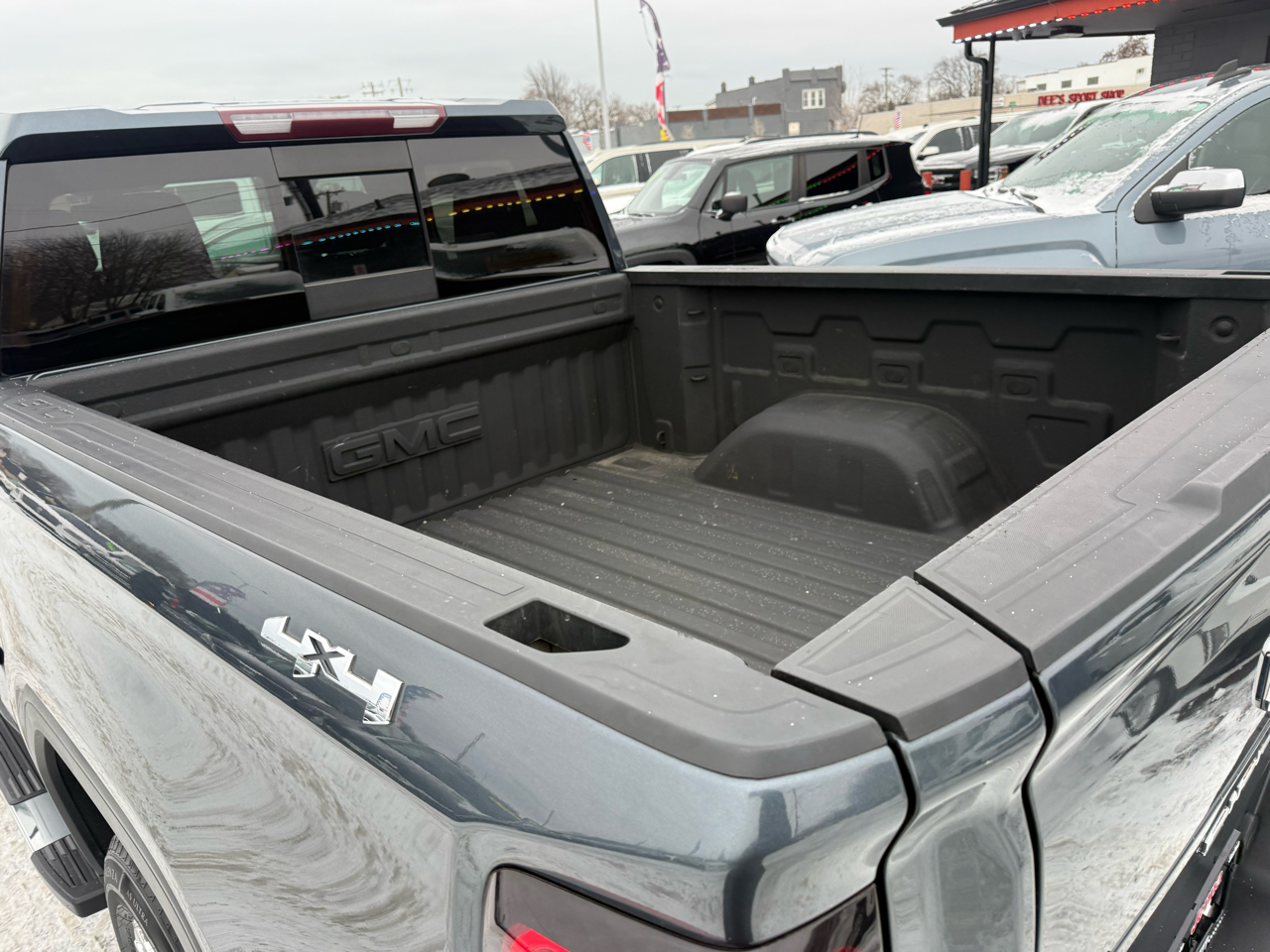 GMC Sierra 1500 SLT Crew Cab Long Box 4WD 2019