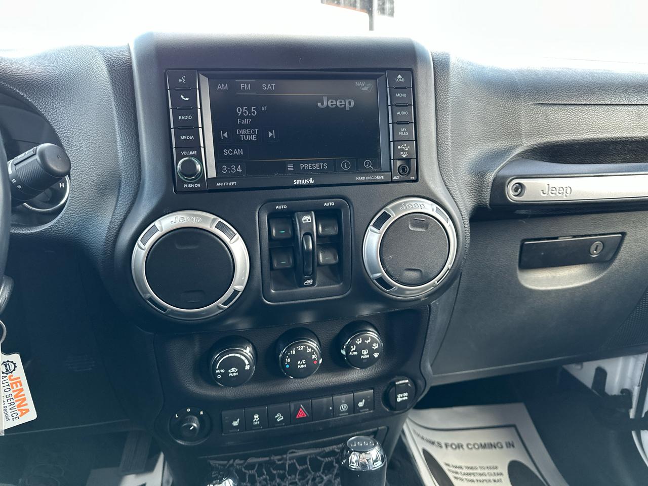 Jeep Wrangler Unlimited Sahara 4WD 2016