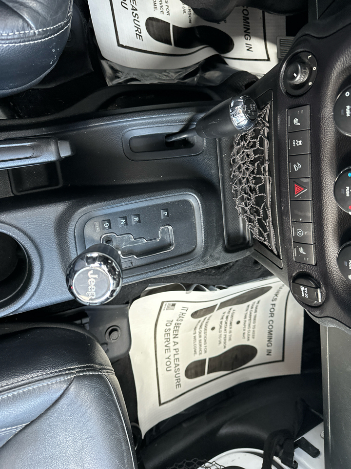 Jeep Wrangler Unlimited Sahara 4WD 2016