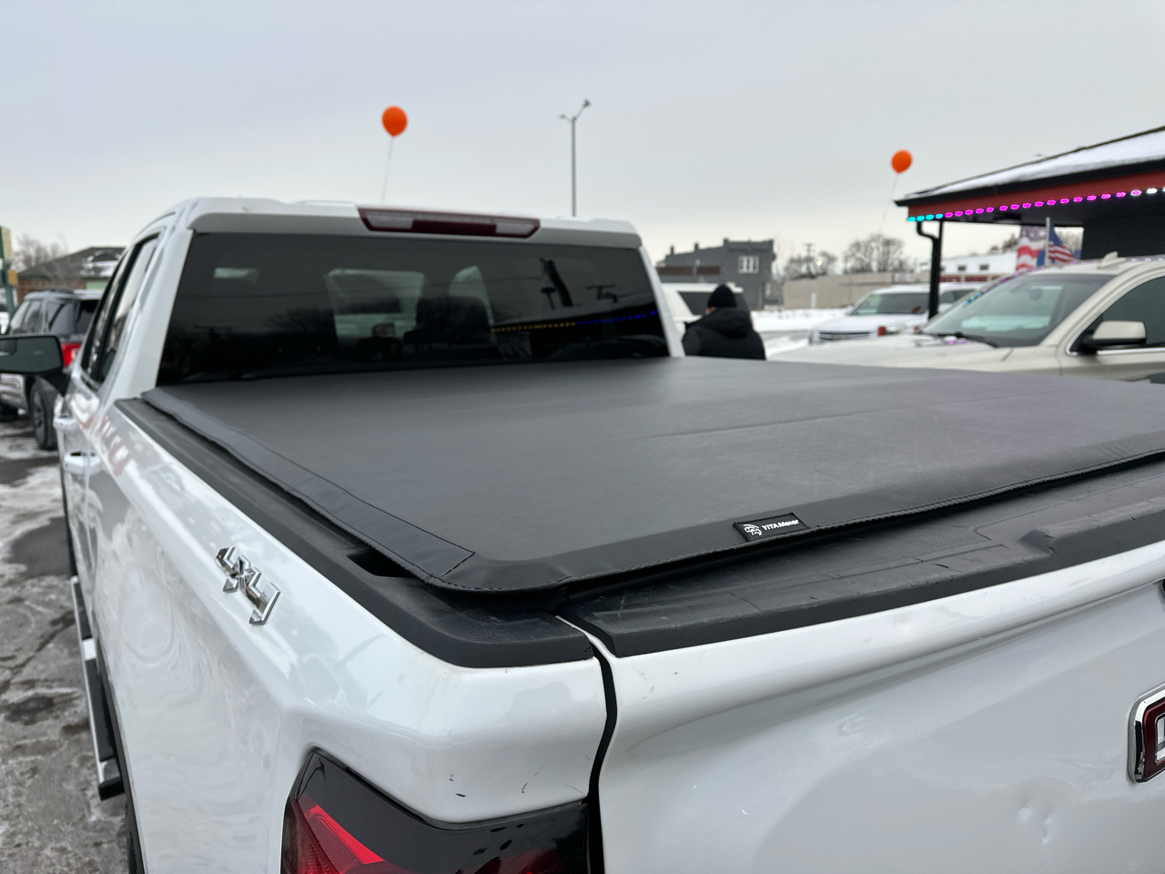 GMC Sierra 1500 SLE Crew Cab Short Box 4WD 2020