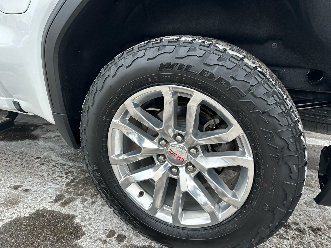 GMC Sierra 1500 SLE Crew Cab Short Box 4WD 2020