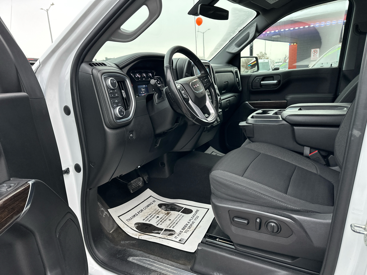 GMC Sierra 1500 SLE Crew Cab Short Box 4WD 2020