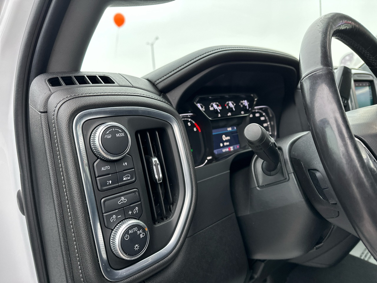 GMC Sierra 1500 SLE Crew Cab Short Box 4WD 2020