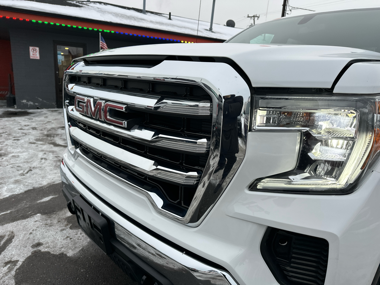 GMC Sierra 1500 SLE Crew Cab Short Box 4WD 2020