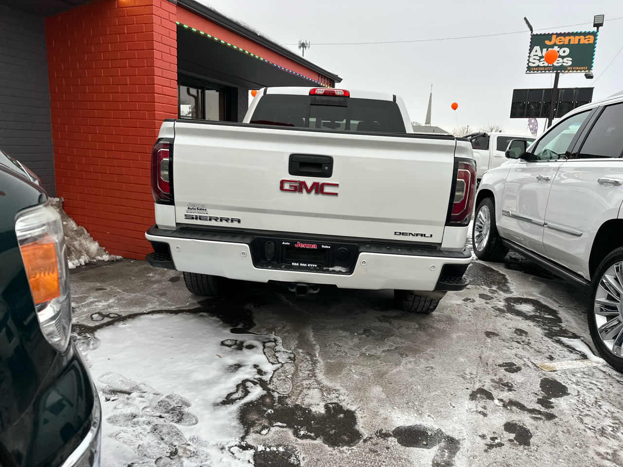 GMC Sierra 1500 SLE Crew Cab Short Box 4WD 2020