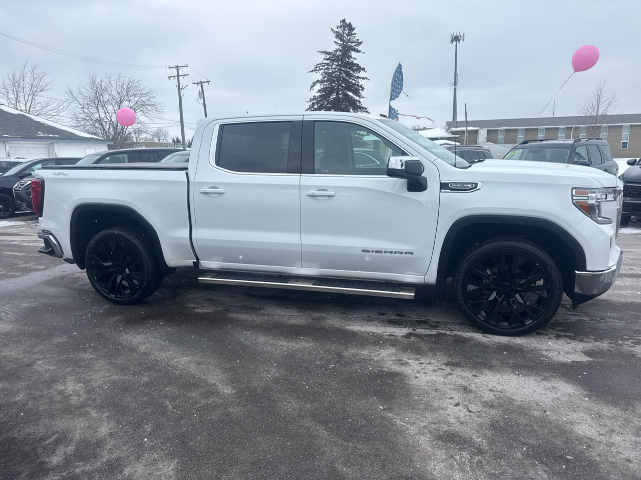 GMC Sierra 1500 SLE Crew Cab Short Box 4WD 2020