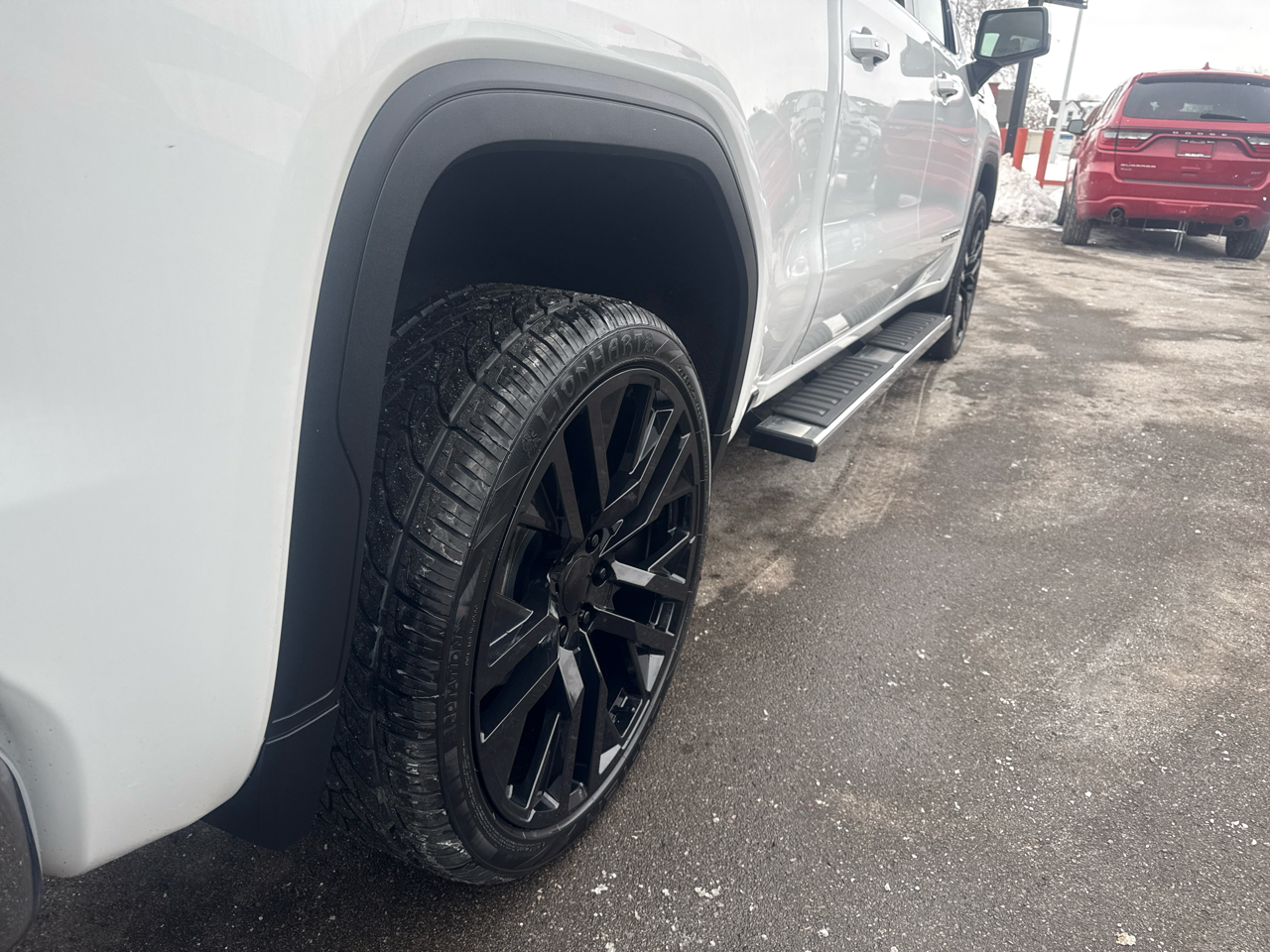 GMC Sierra 1500 SLE Crew Cab Short Box 4WD 2020