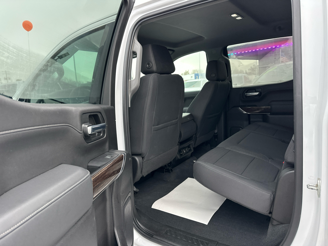 GMC Sierra 1500 SLE Crew Cab Short Box 4WD 2020