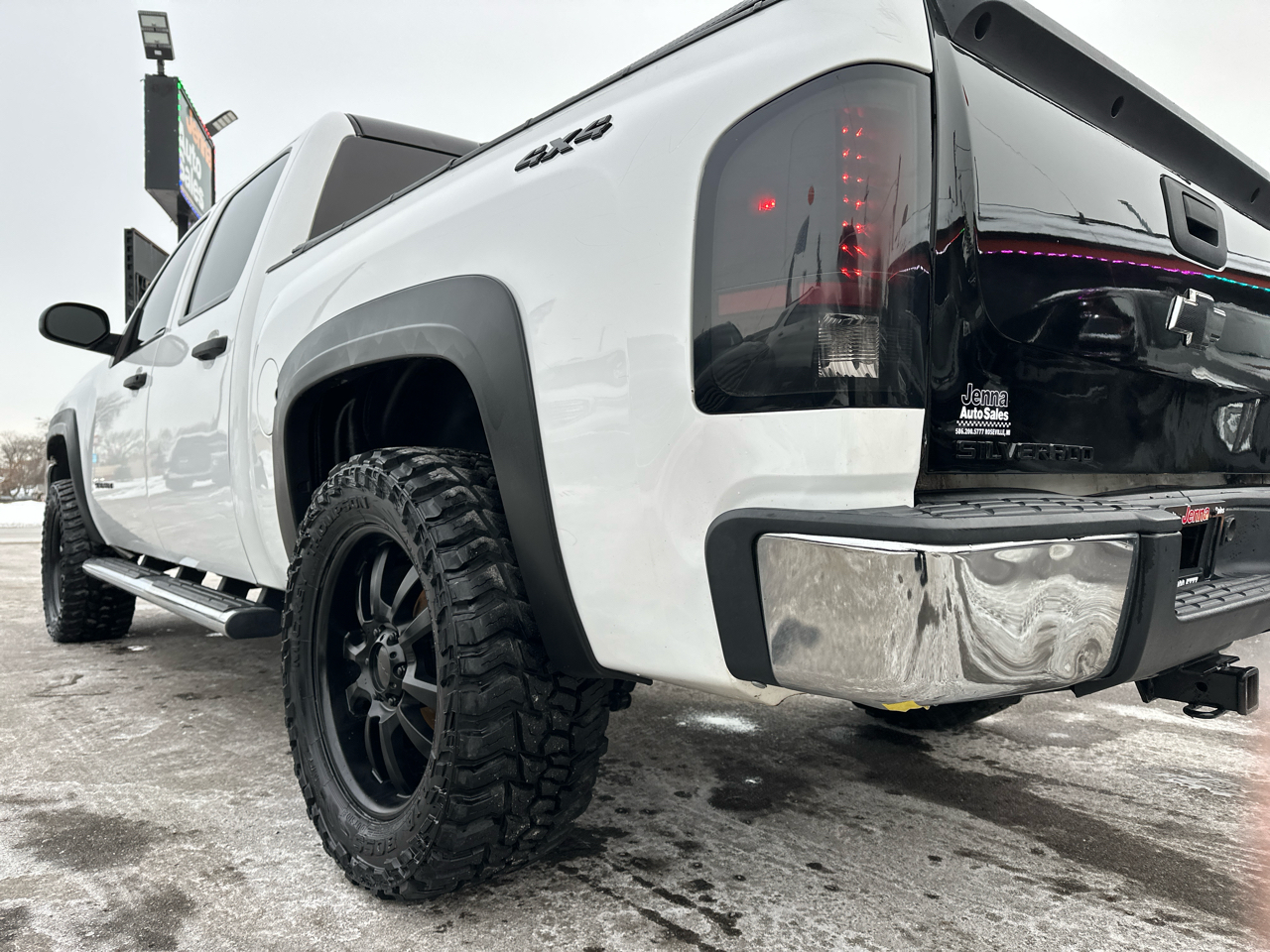 Chevrolet Silverado 1500 LT Crew Cab 4WD 2012