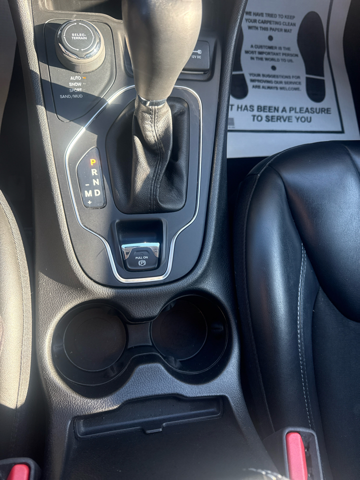 Jeep Cherokee Latitude Plus 4WD 2020