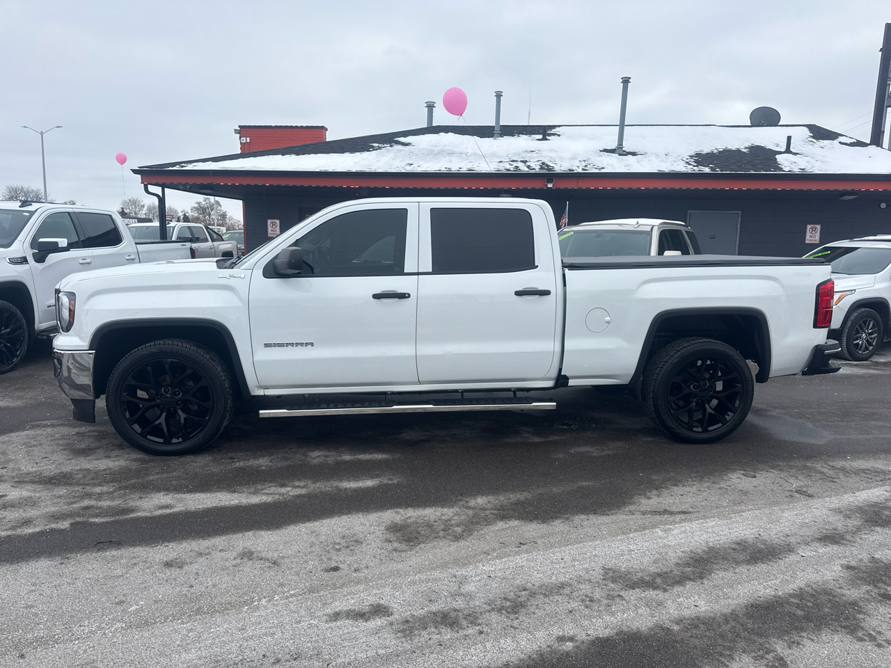 GMC Sierra 1500 Base Crew Cab Short Box 4WD 2016