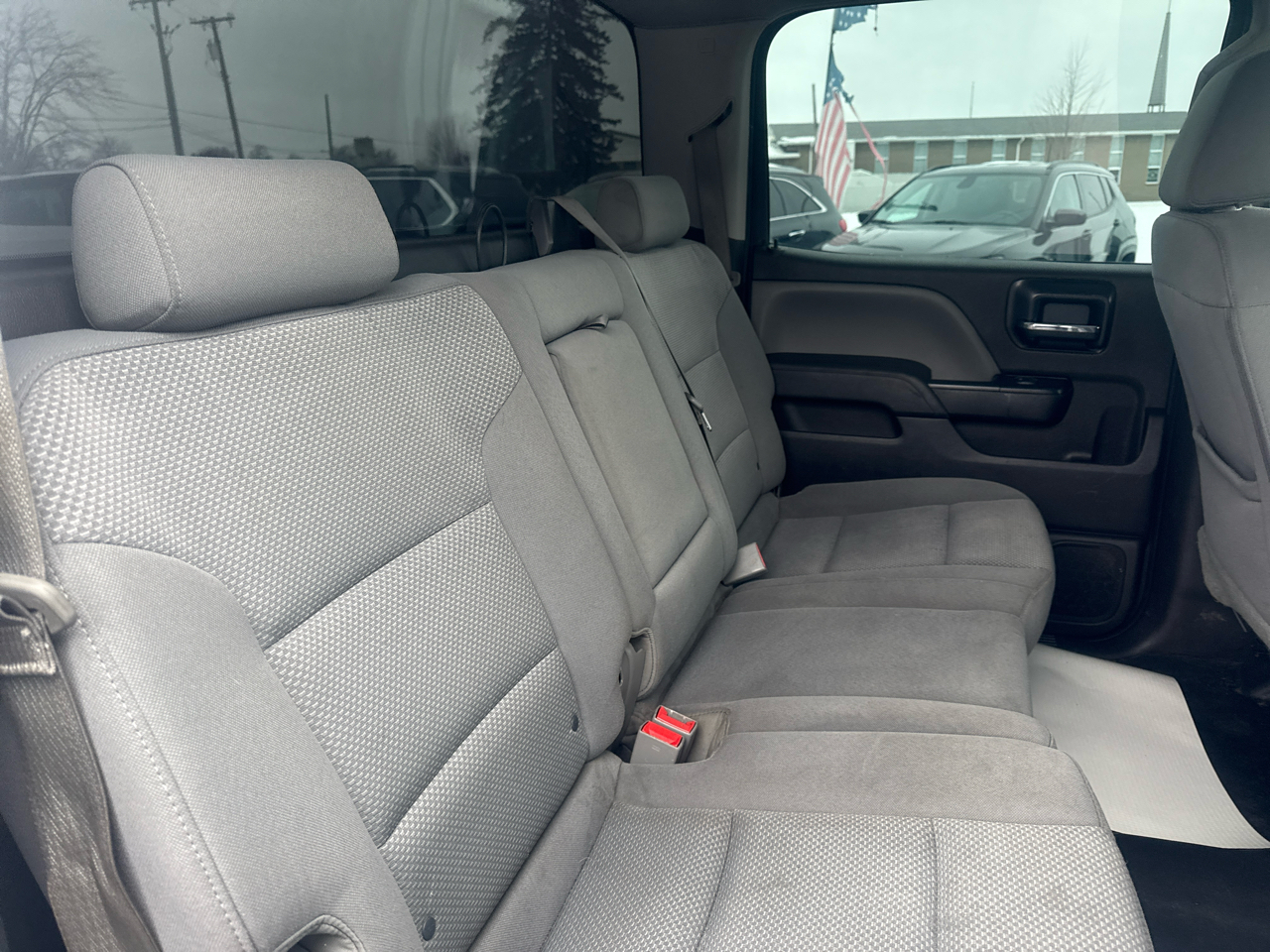 GMC Sierra 1500 Base Crew Cab Short Box 4WD 2016